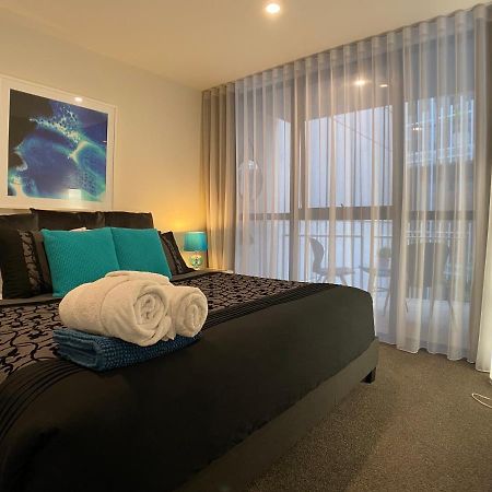The Gallery Luxe 1 Bedroom Executive Apartment In The Heart Of Braddon Wine Secure Parking Wifi 캔버라 외부 사진