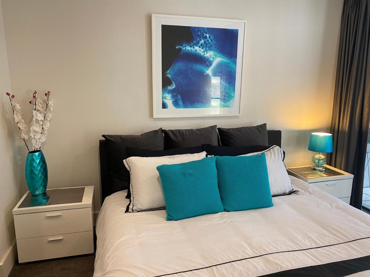 The Gallery Luxe 1 Bedroom Executive Apartment In The Heart Of Braddon Wine Secure Parking Wifi 캔버라 외부 사진