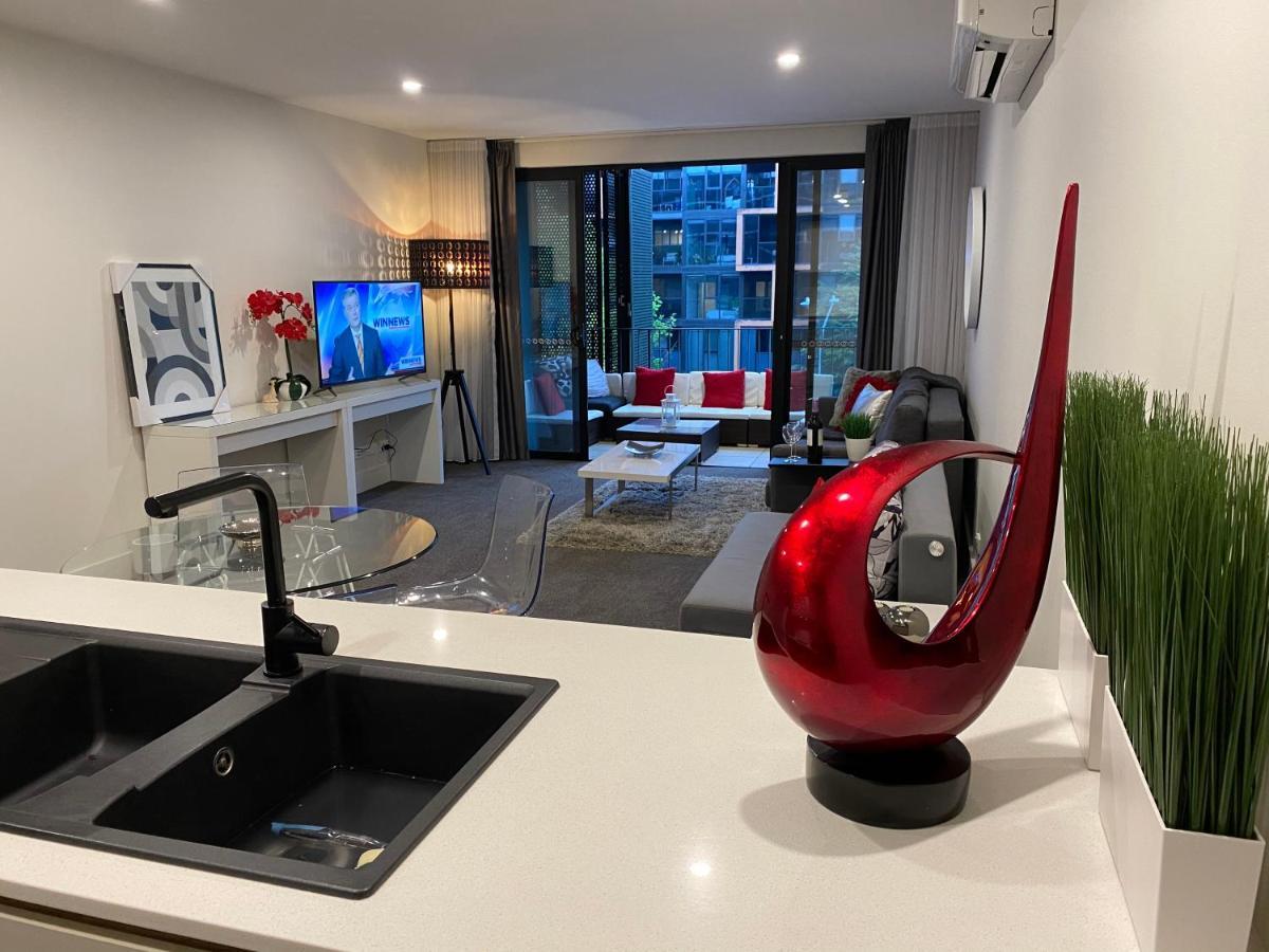 The Gallery Luxe 1 Bedroom Executive Apartment In The Heart Of Braddon Wine Secure Parking Wifi 캔버라 외부 사진