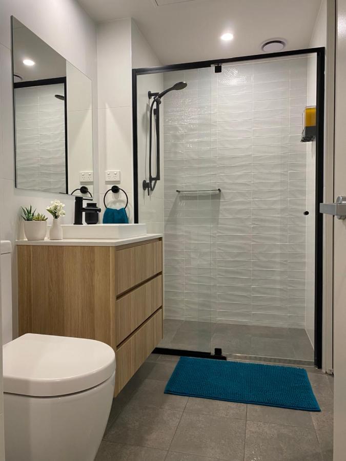 The Gallery Luxe 1 Bedroom Executive Apartment In The Heart Of Braddon Wine Secure Parking Wifi 캔버라 외부 사진
