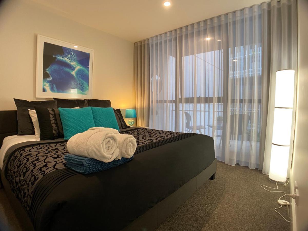 The Gallery Luxe 1 Bedroom Executive Apartment In The Heart Of Braddon Wine Secure Parking Wifi 캔버라 외부 사진